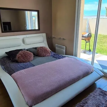 Maison *